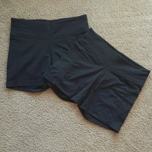 Athleta Studio 3" Short